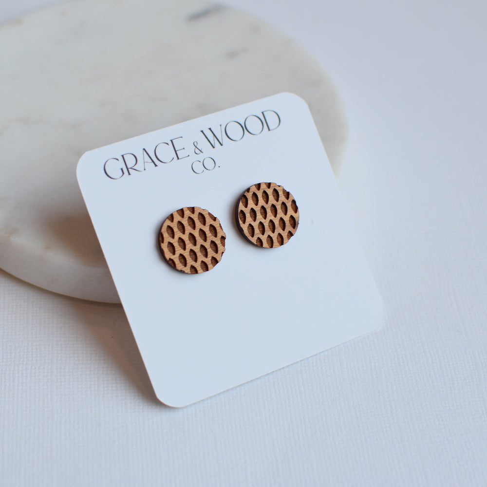 Raindrops Engraved Circle Studs - Grace and Wood Co.
