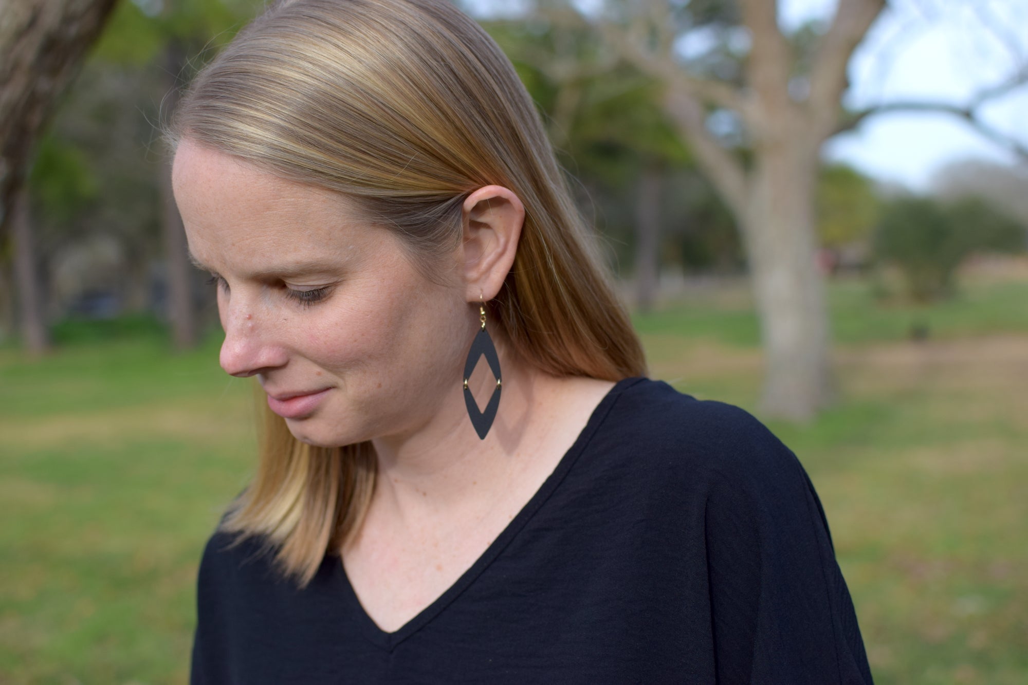 Black Acrylic Michelle - Grace and Wood Co.