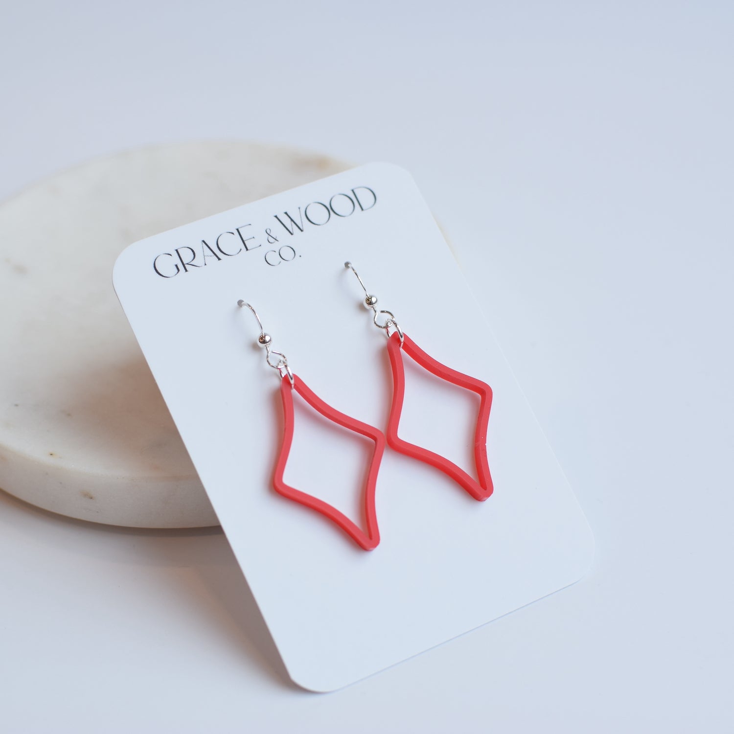 Goutte fine en acrylique noir