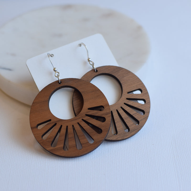 Walnut Sunburst - Grace and Wood Co.