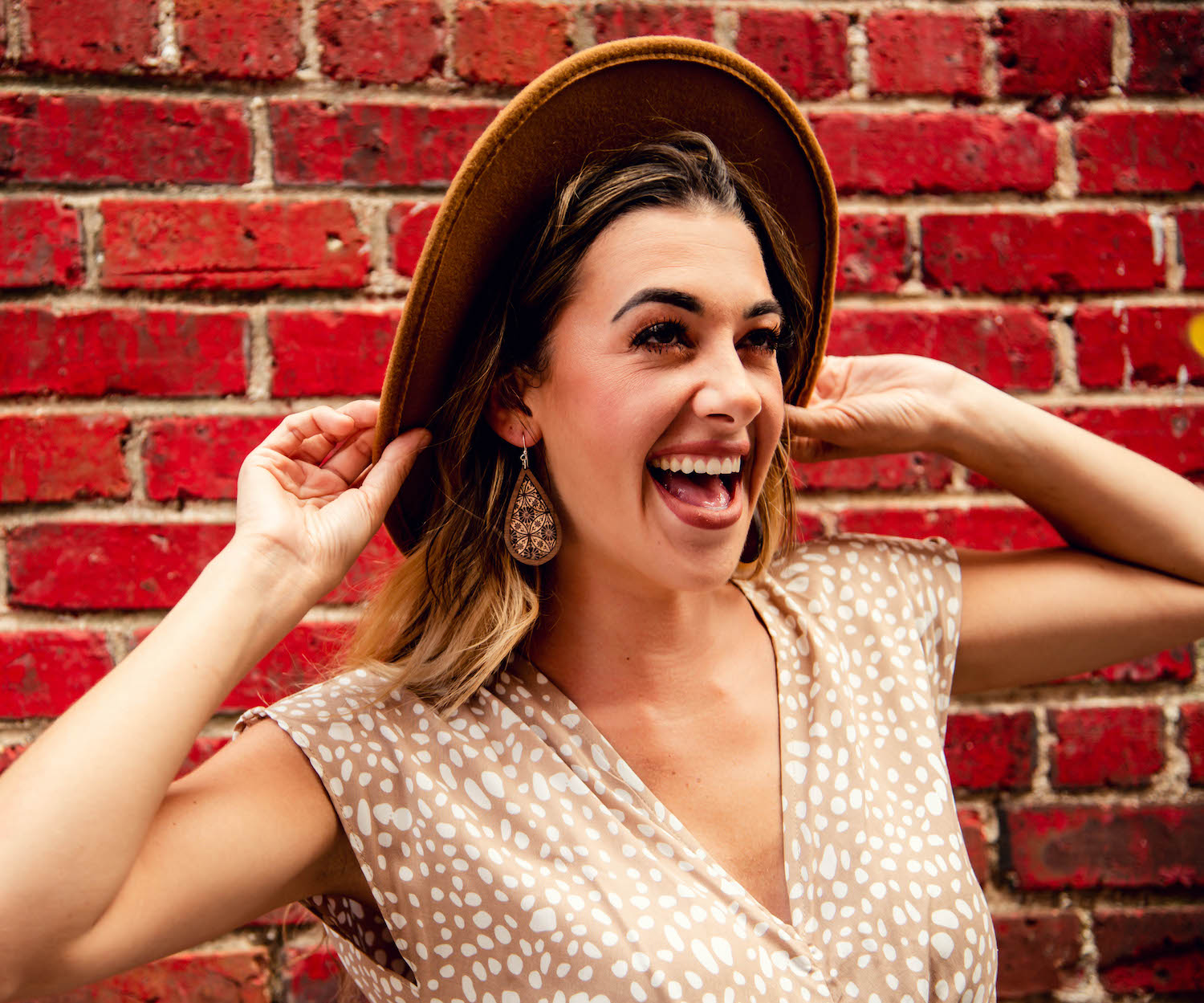 Medallion Wood + Cork Teardrop - Grace and Wood Co.